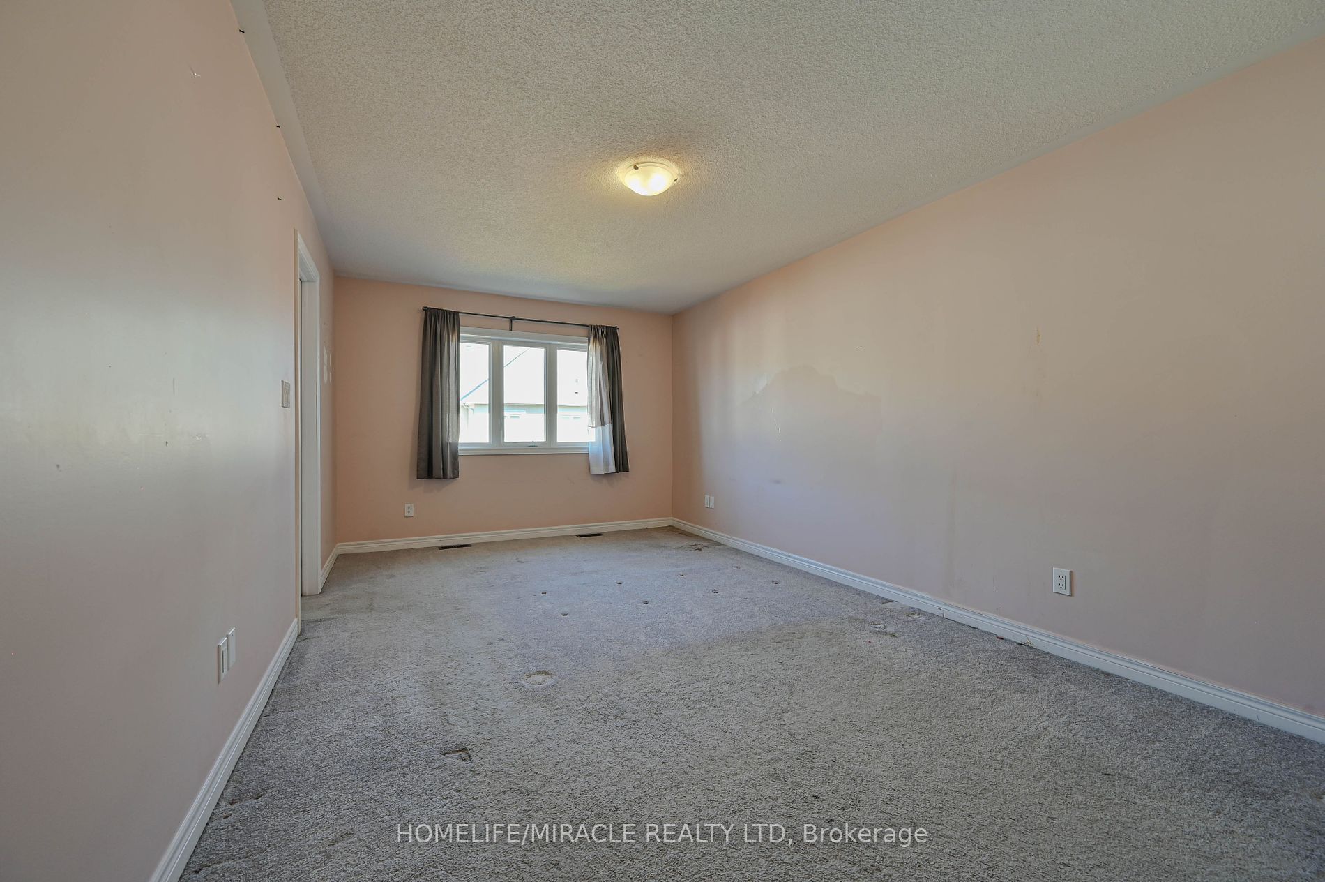 58 Doris Pawley Crescent