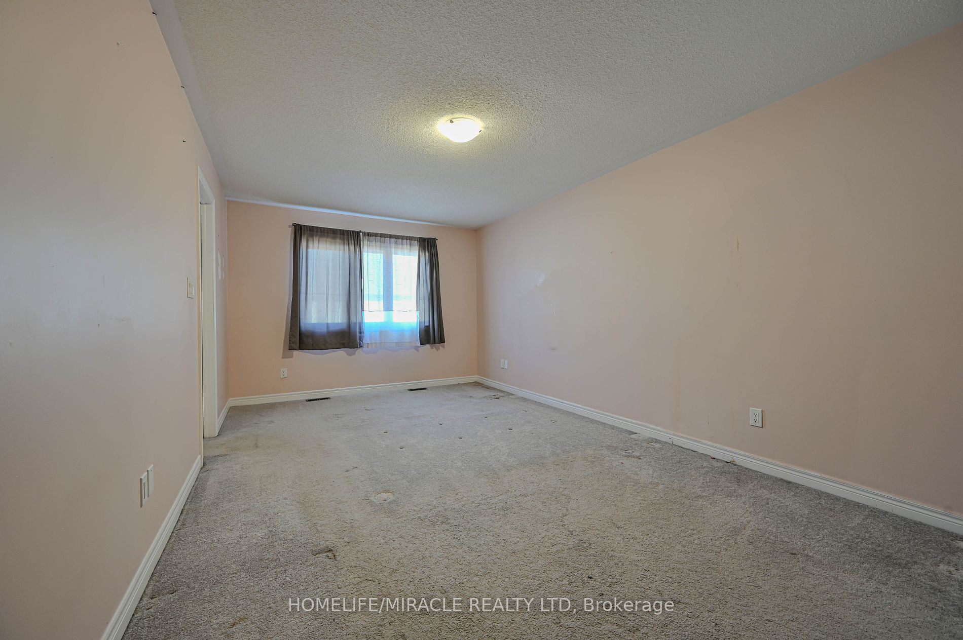 58 Doris Pawley Crescent