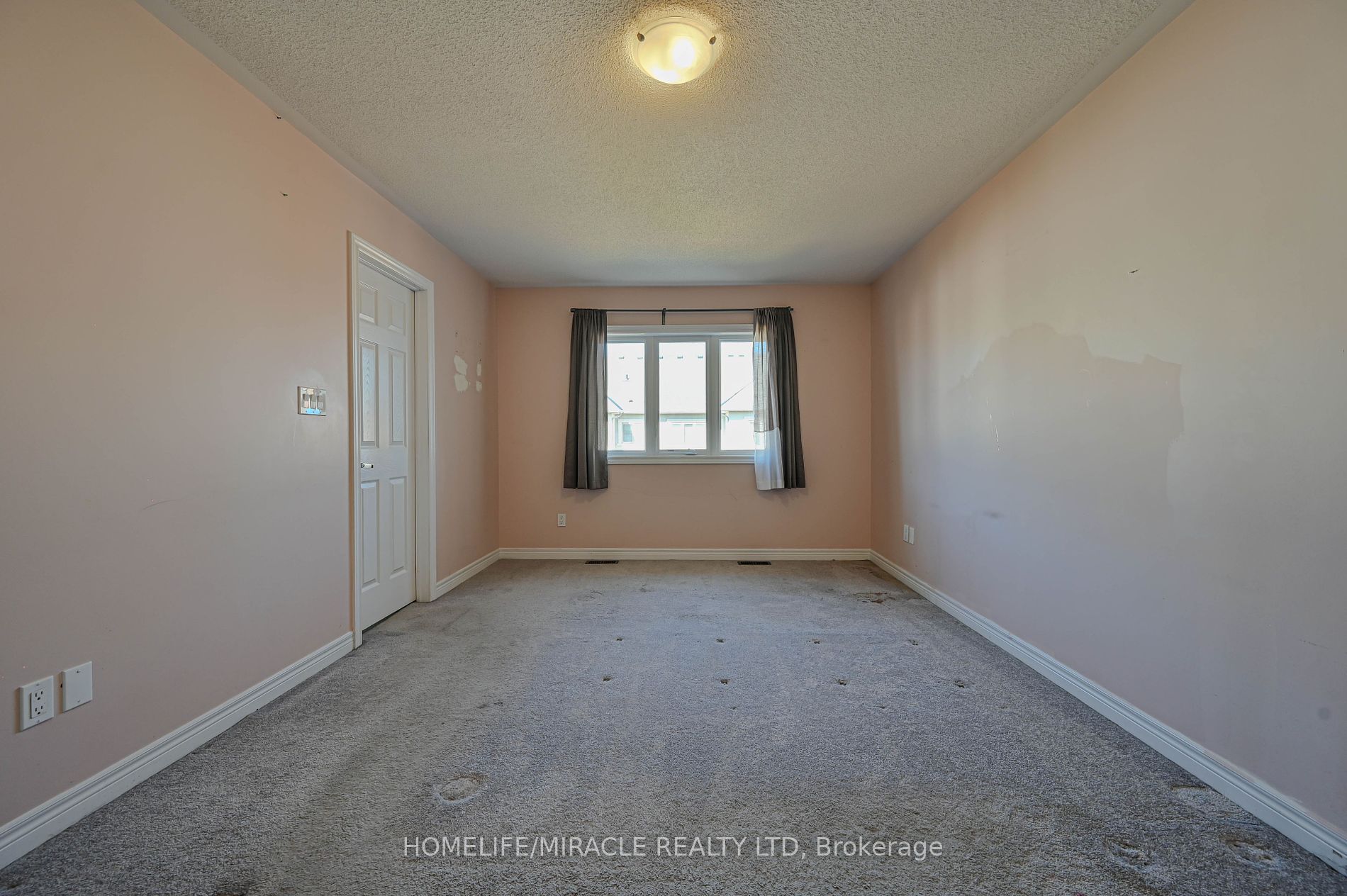 58 Doris Pawley Crescent