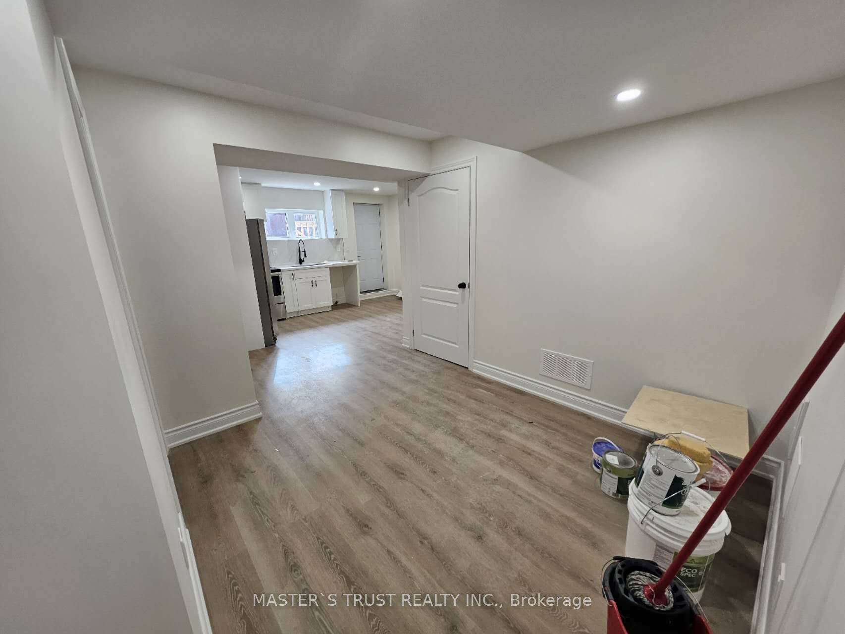 518 wettlaufer Terrace