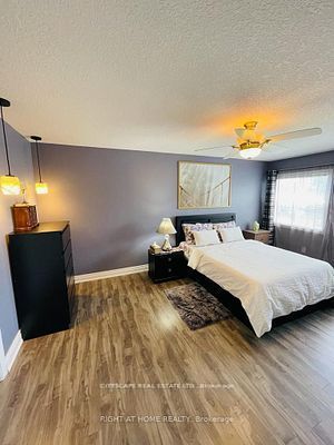 271 Thompson Rd
