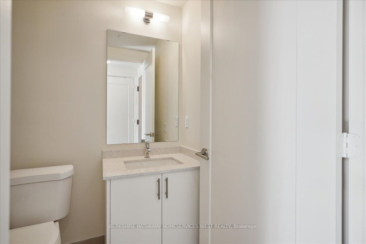 509 Dundas St W, #103