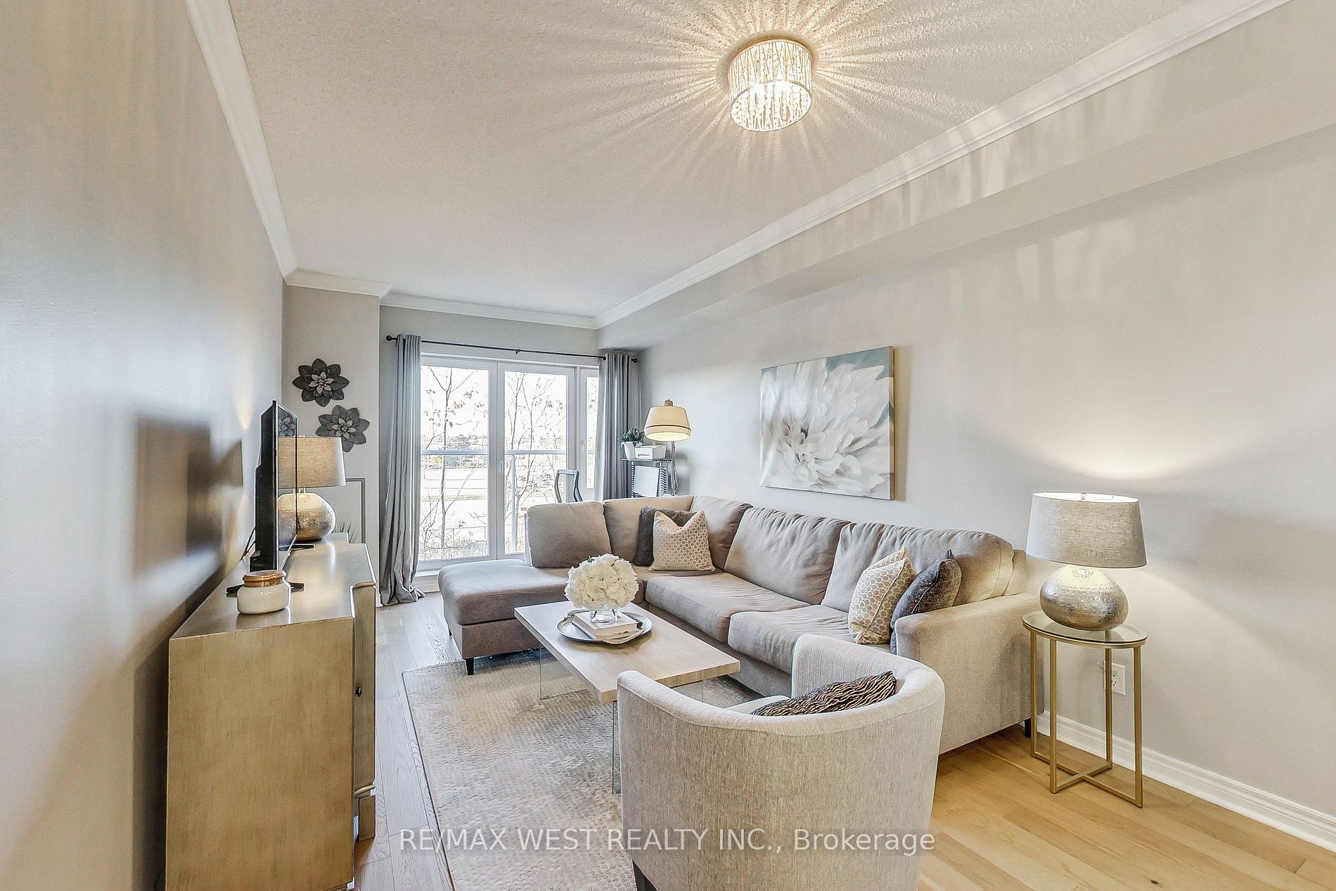 40 Old Mill Road, #304
