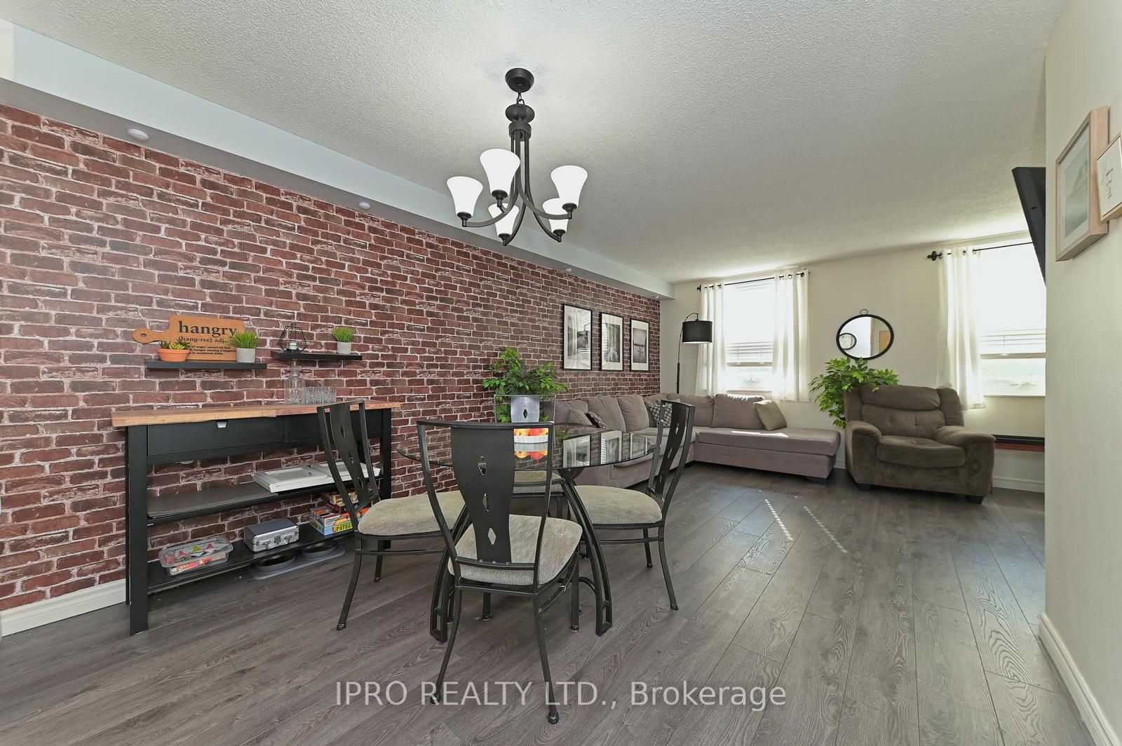 4 Lisa Street, #511