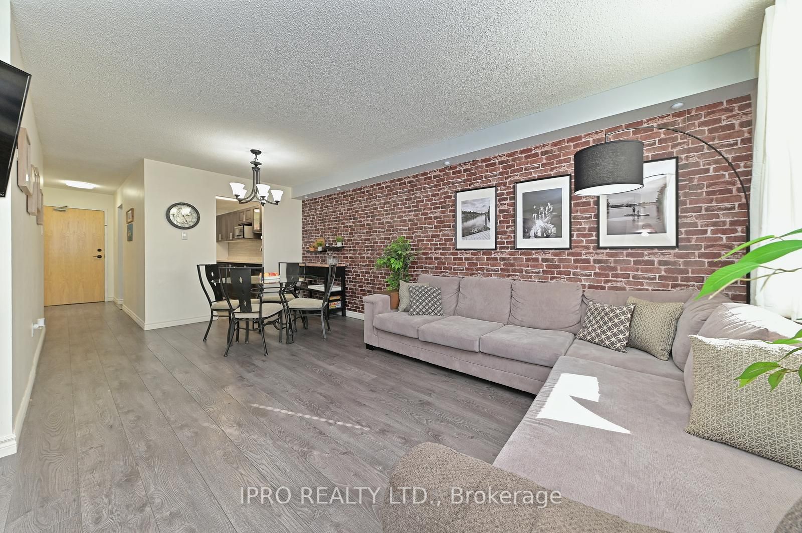 4 Lisa Street, #511