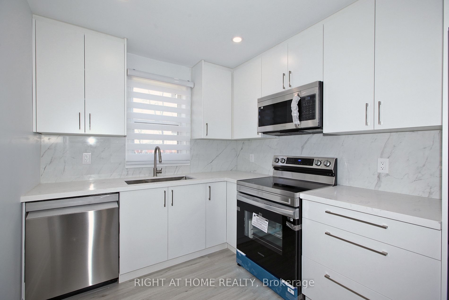 2015 Stanfield Rd