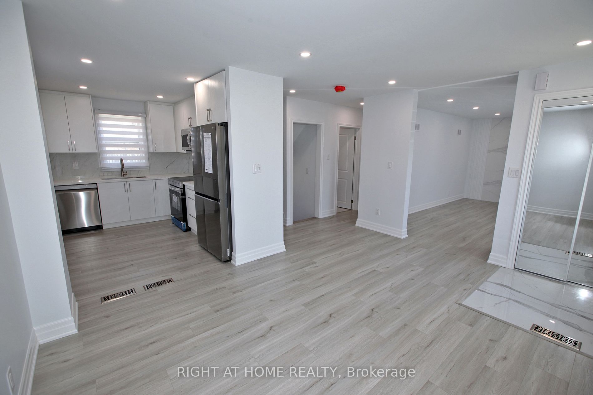 2015 Stanfield Rd