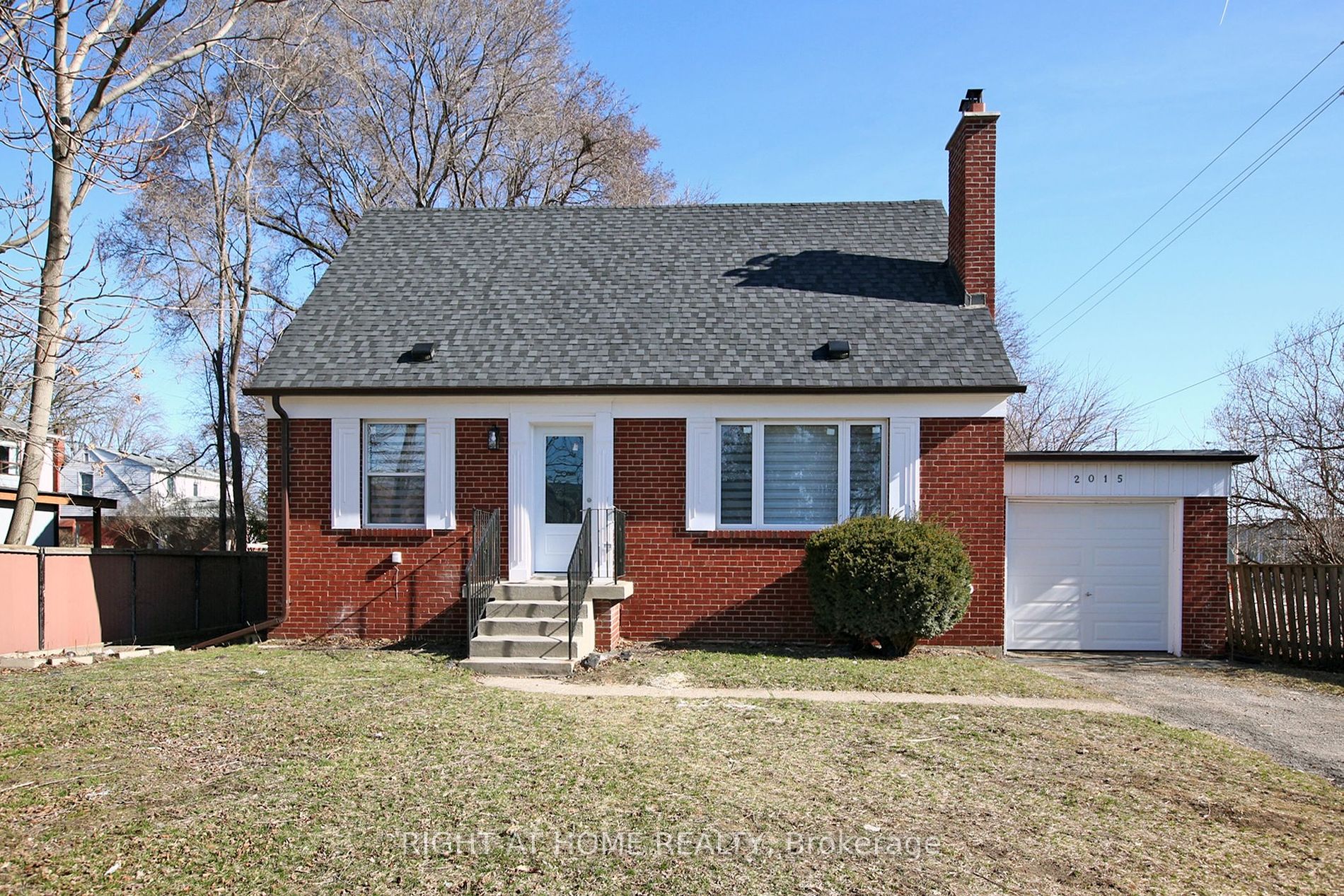 2015 Stanfield Rd