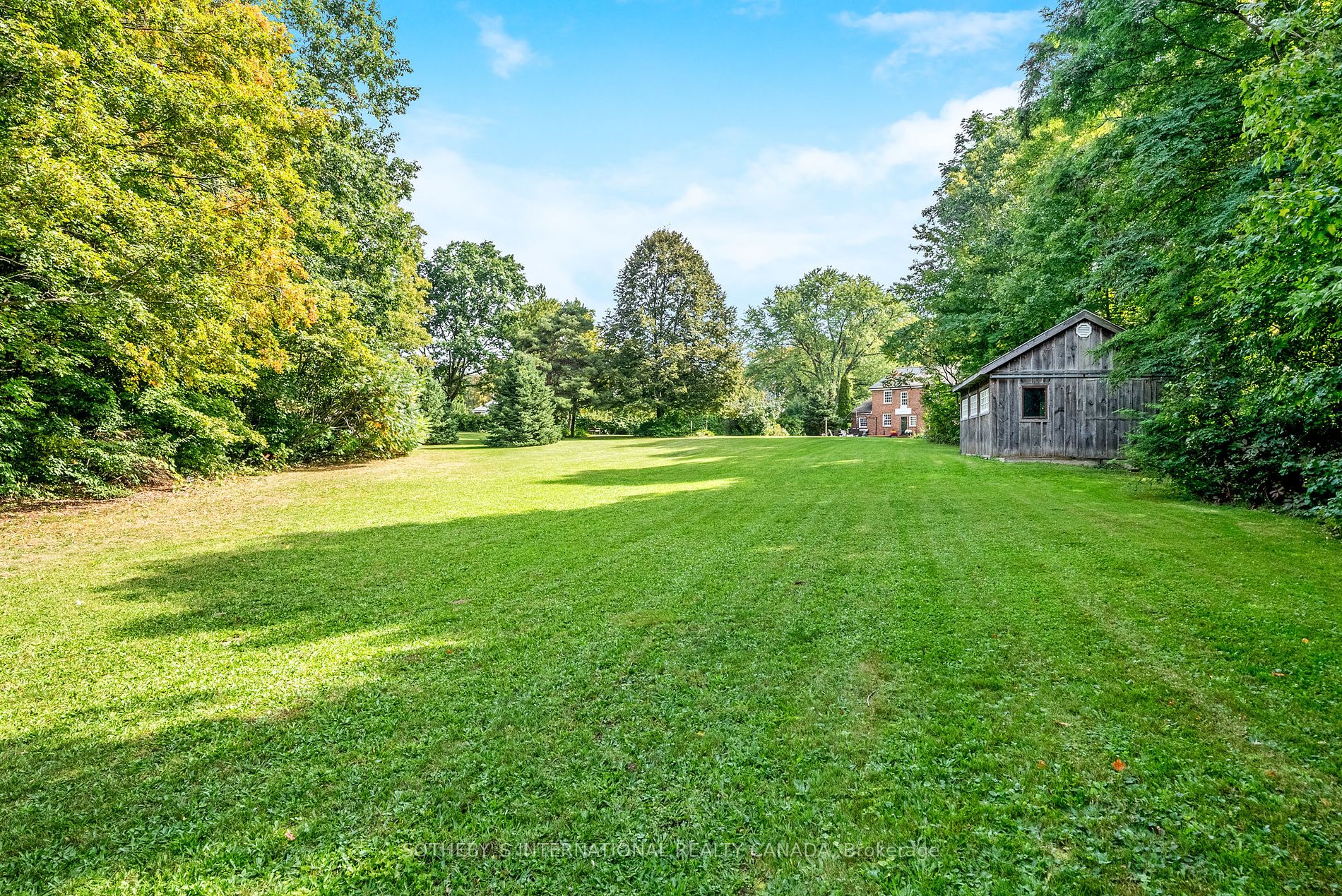 8163 10 Side Road