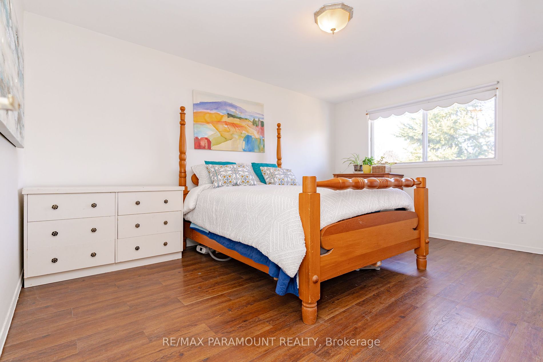 219 Rutherford Road N