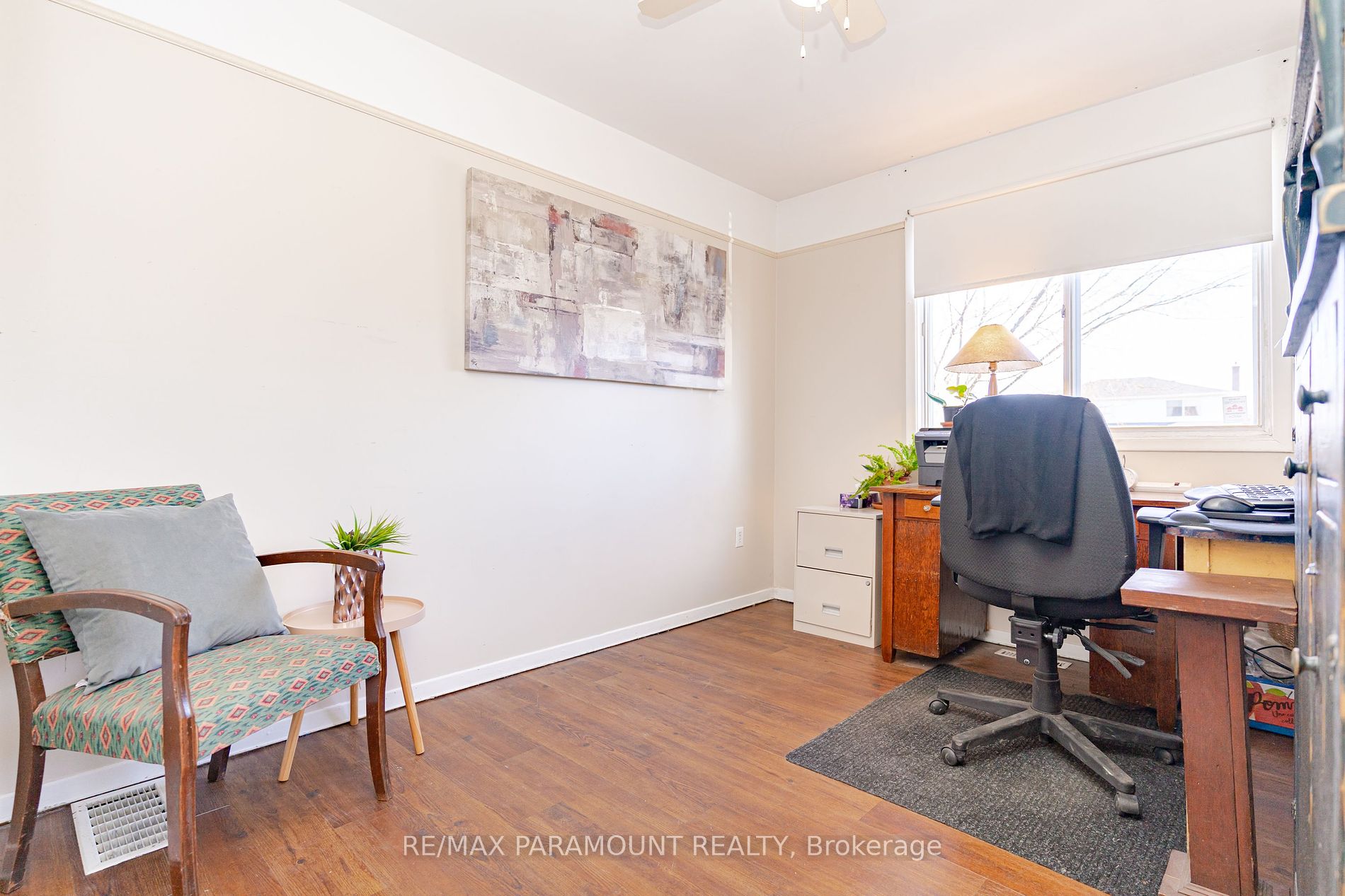 219 Rutherford Road N