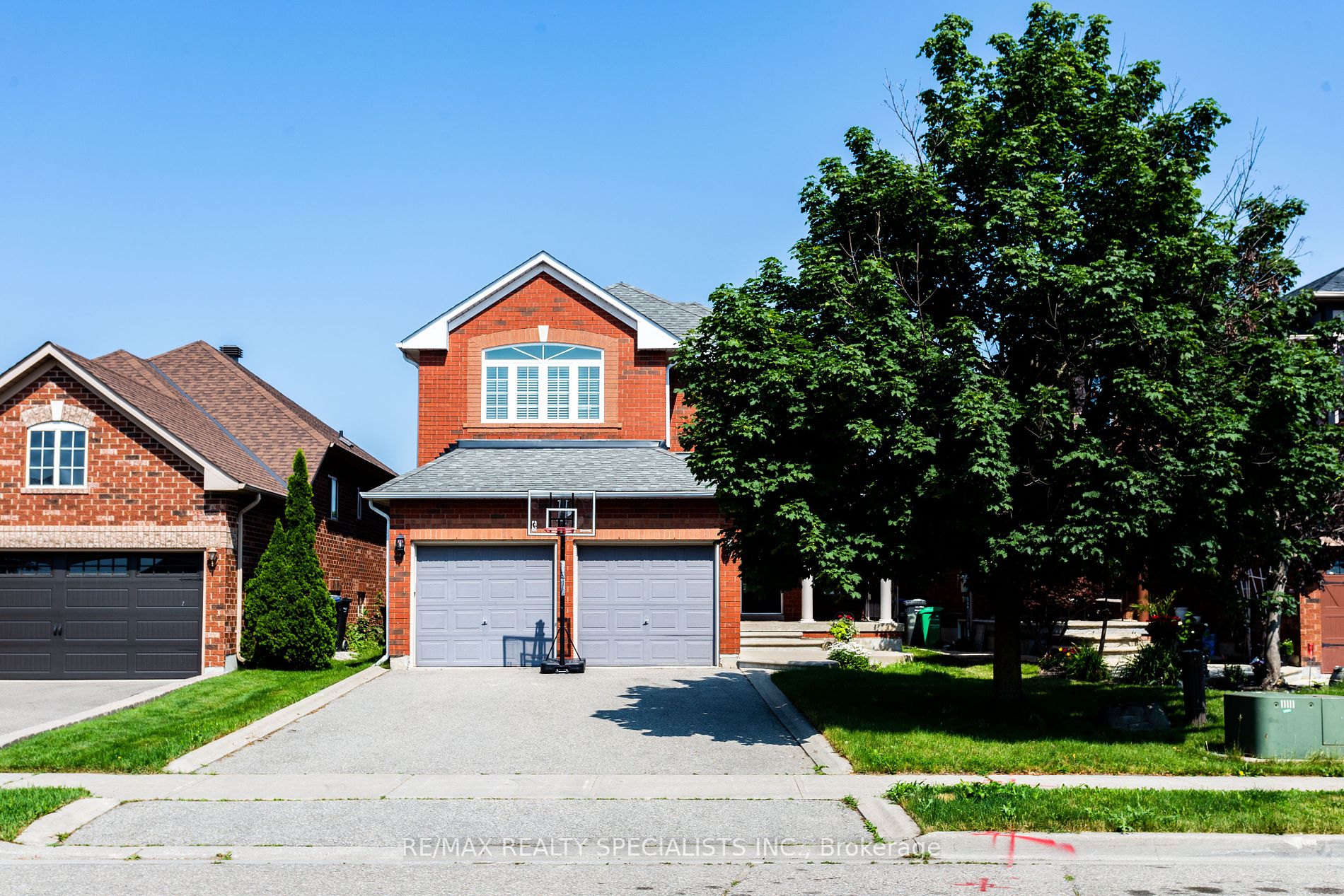 34 Collingwood Ave