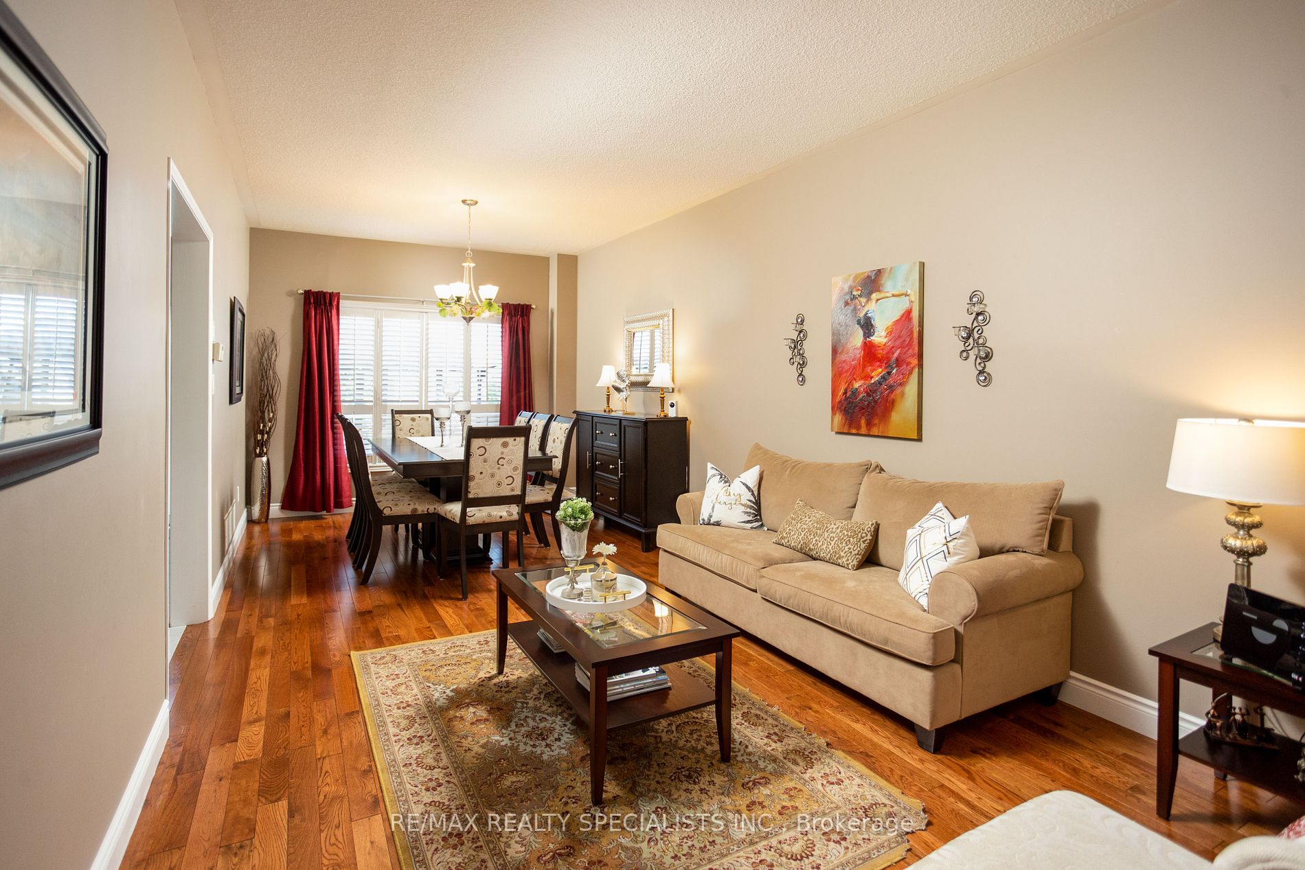 34 Collingwood Ave