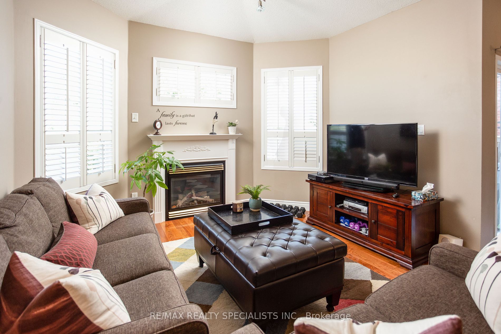 34 Collingwood Ave