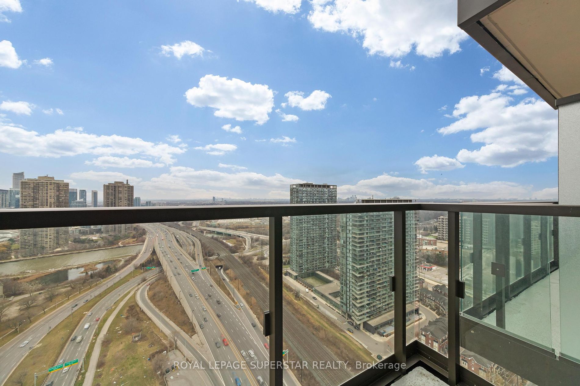 1928 Lake Shore Blvd W, #3711