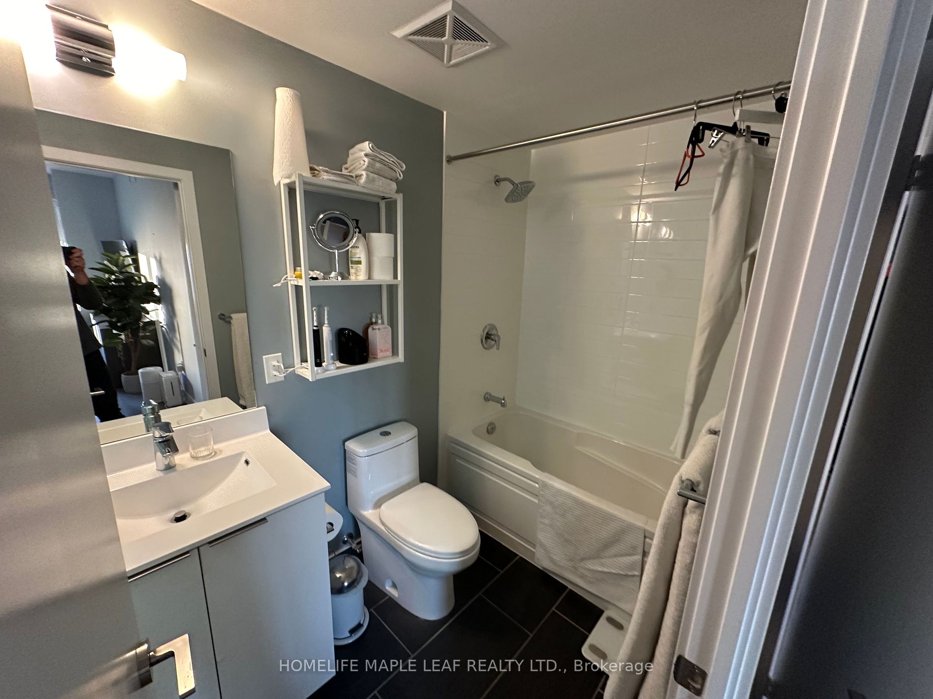 20 Shore Breeze Drive #3510