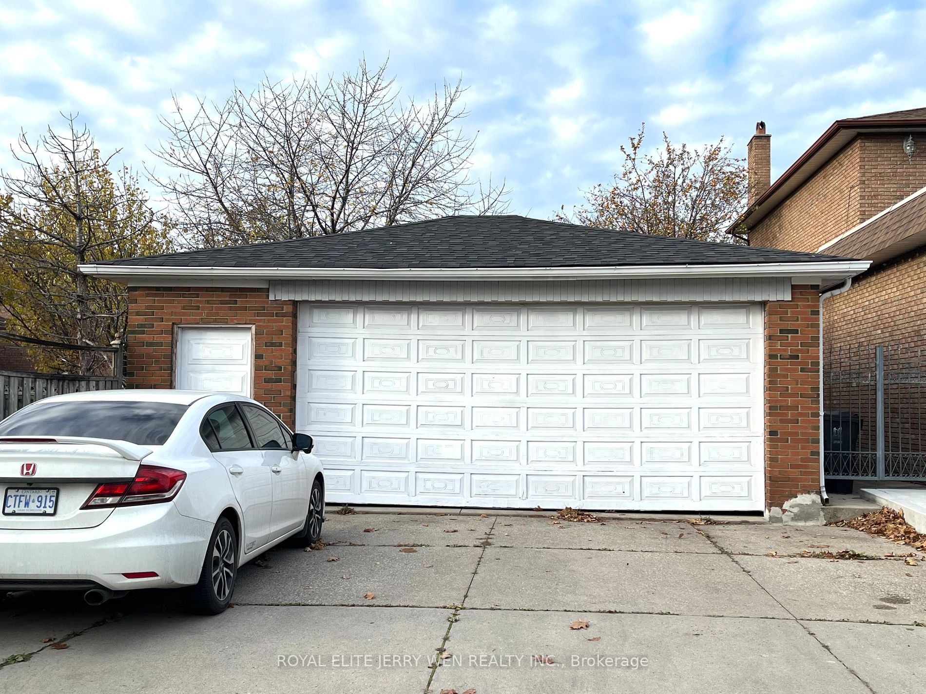 999 Caledonia Road