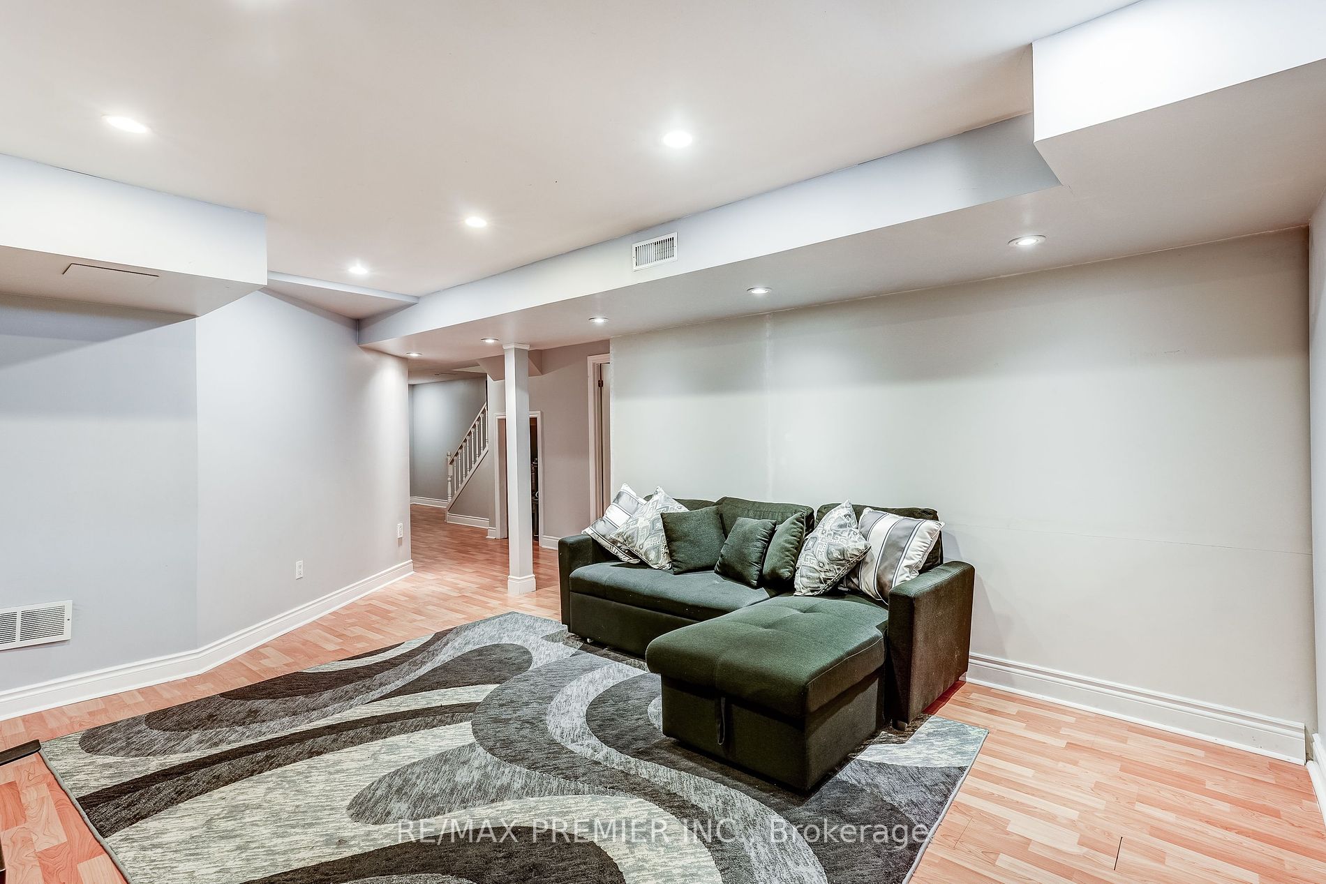 94 Stella Crescent