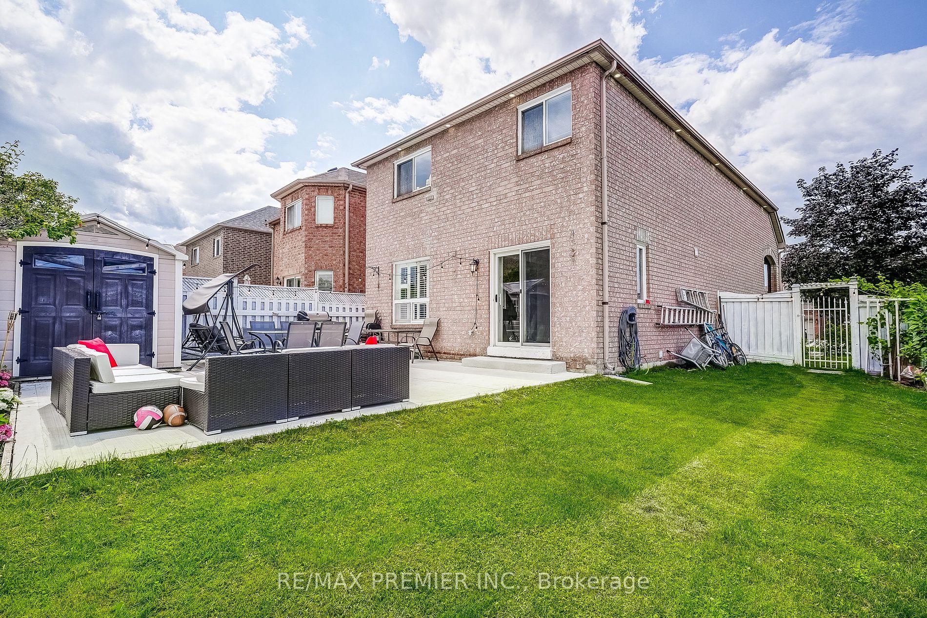 94 Stella Crescent