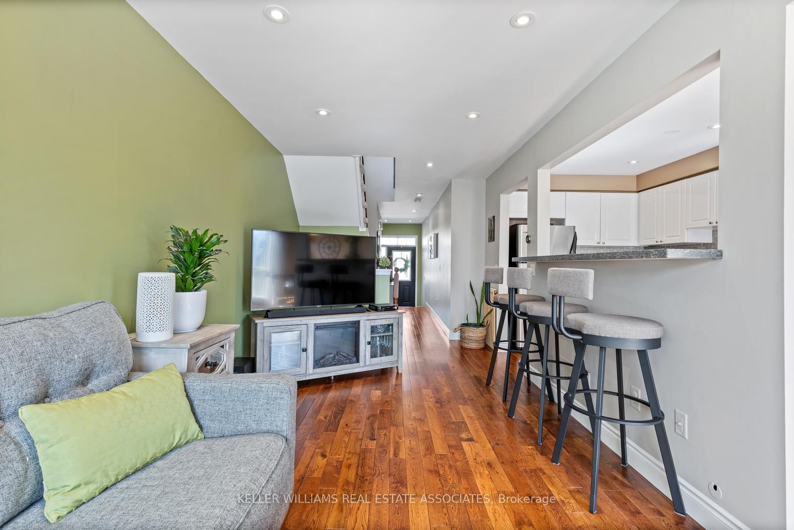 7284 Bellshire Gate, #43
