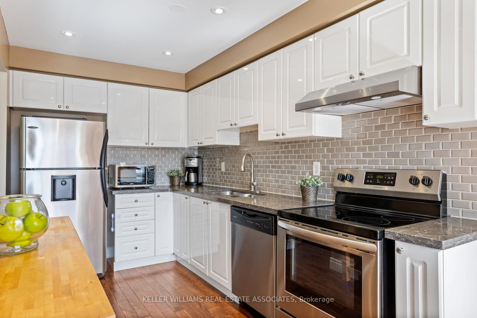 7284 Bellshire Gate, #43