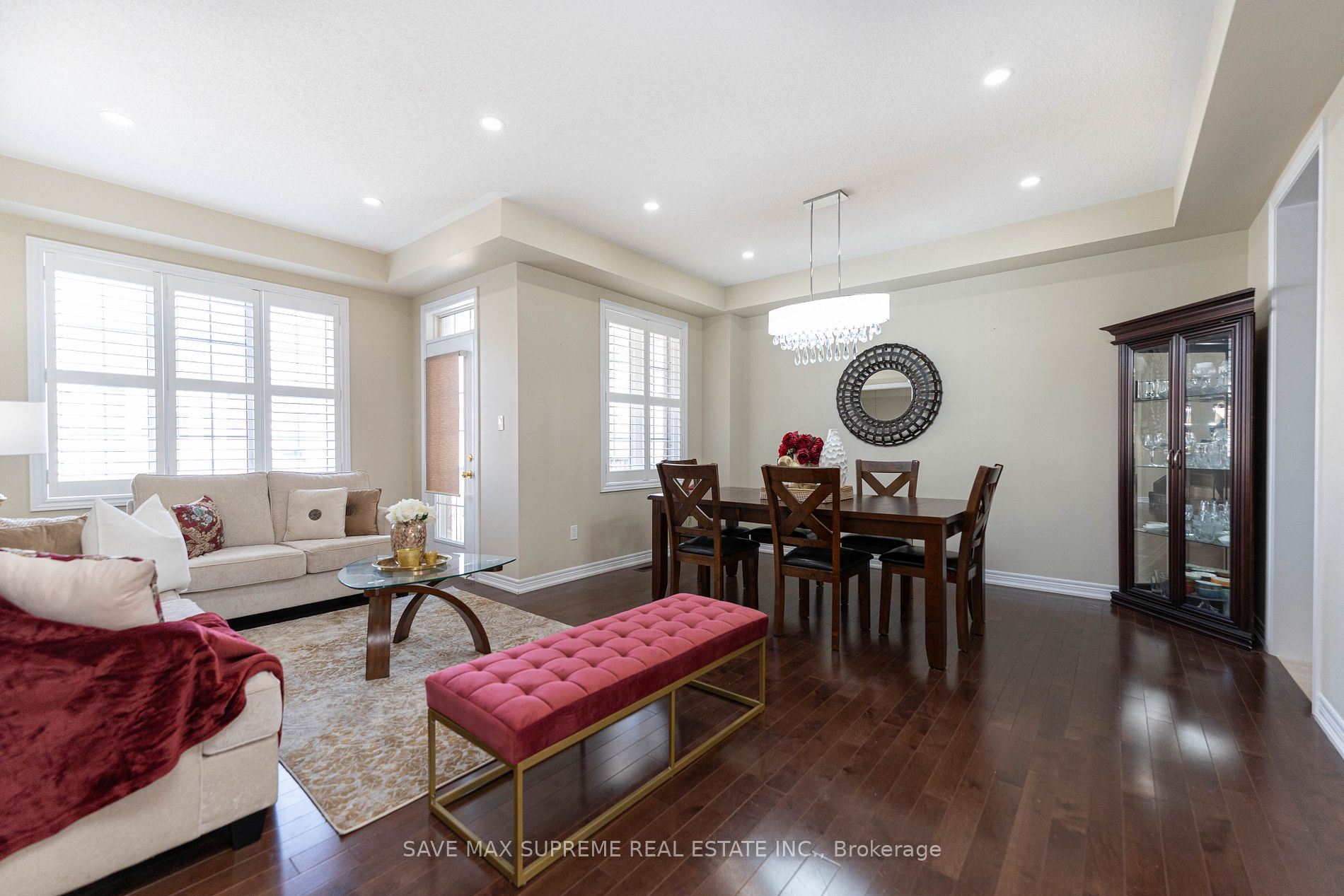 4 Ingleside Rd N
