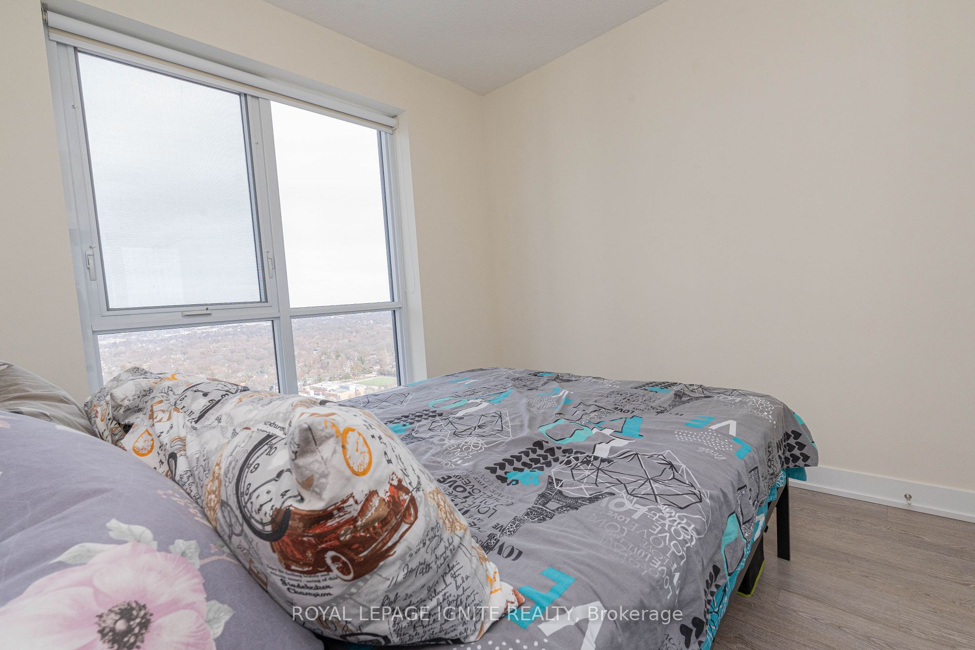 7 Mabelle Ave, #3608