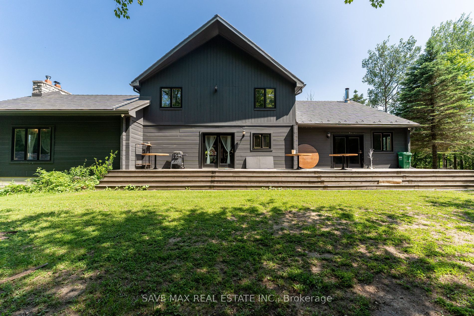 2654 Forks Of The Credit Rd