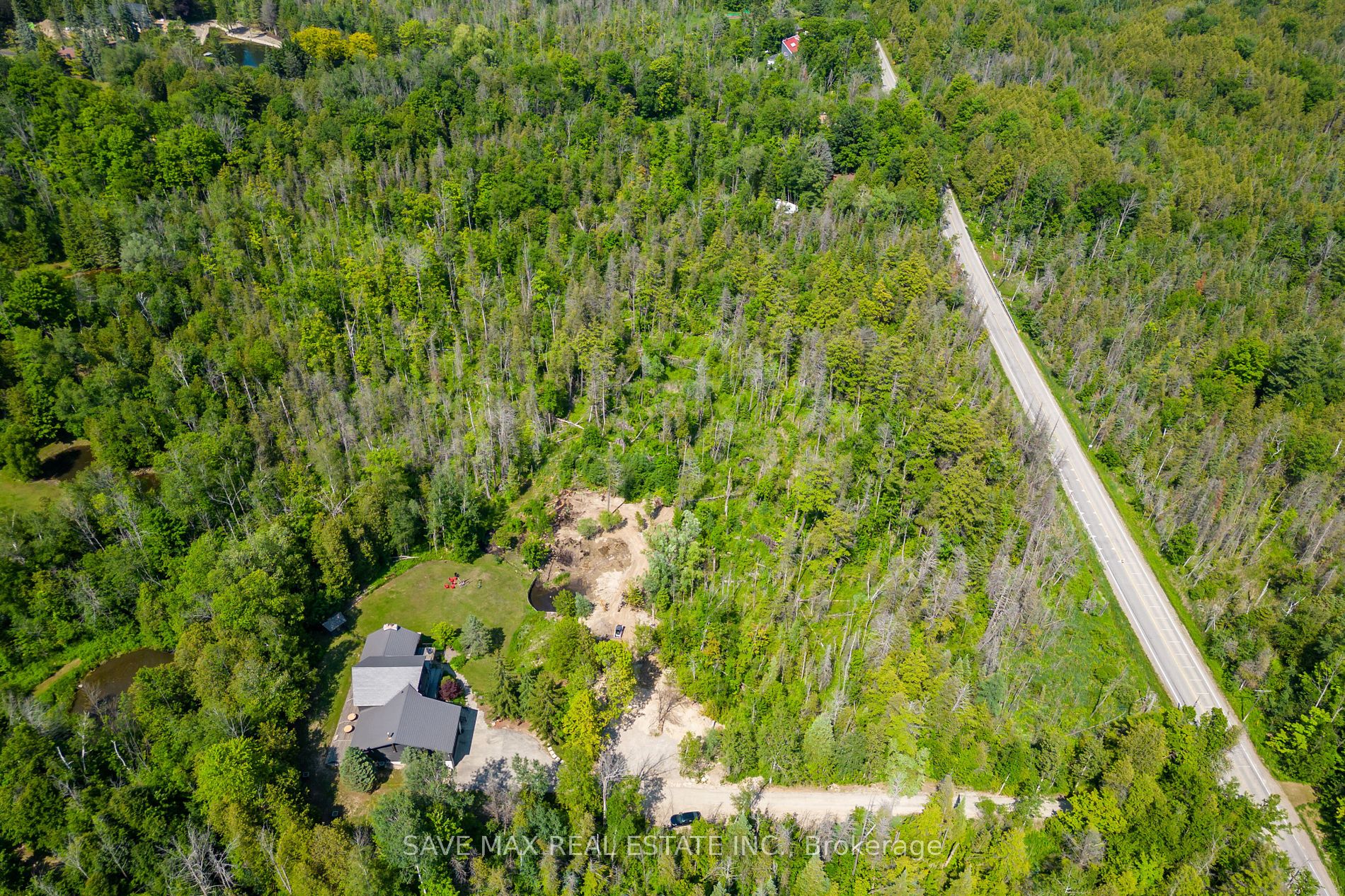 2654 Forks Of The Credit Rd