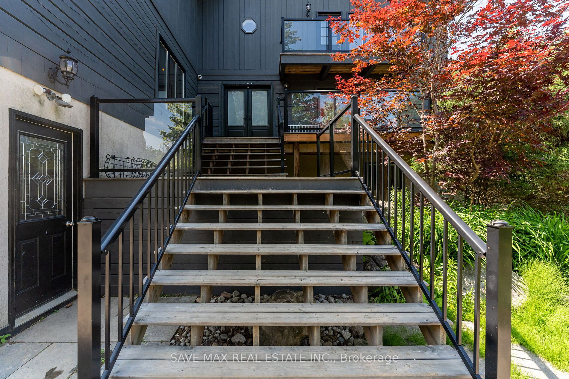 2654 Forks Of The Credit Rd