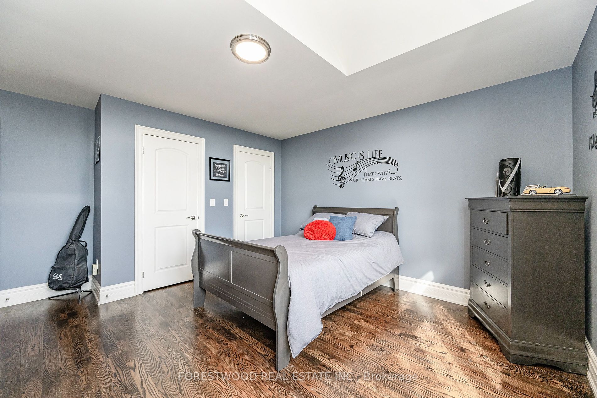 138 Winston Park Blvd