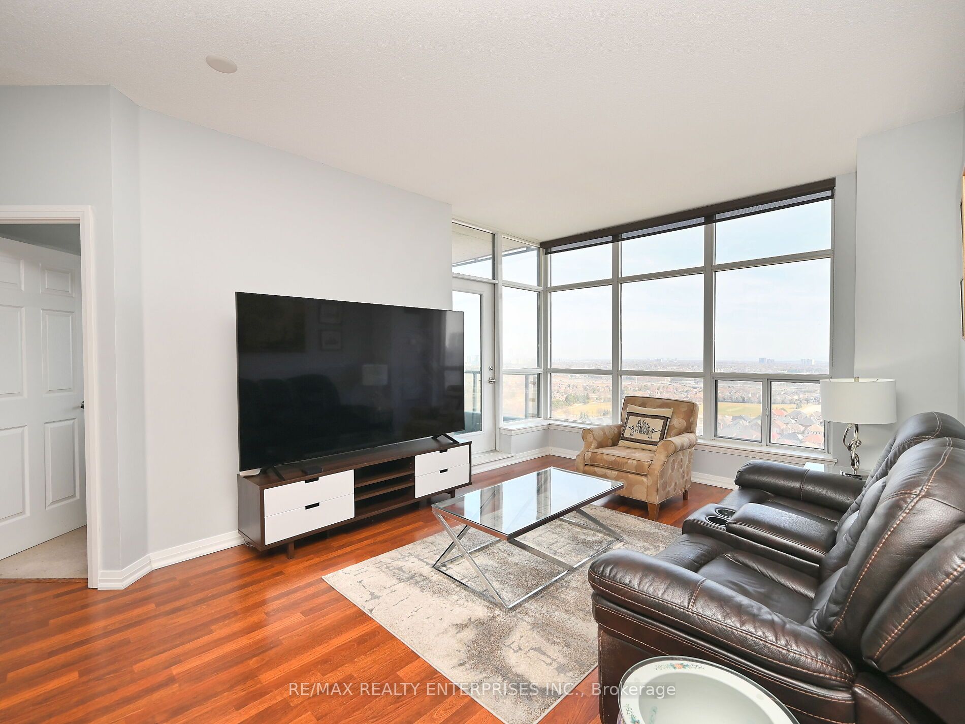 220 Forum Dr, #Ph 101