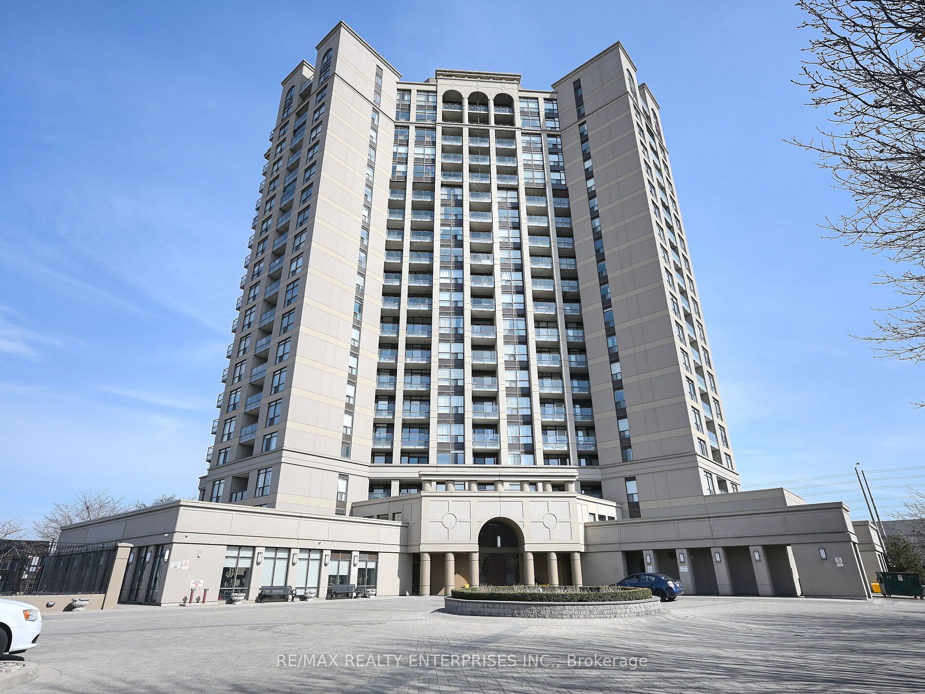 220 Forum Dr, #Ph 101
