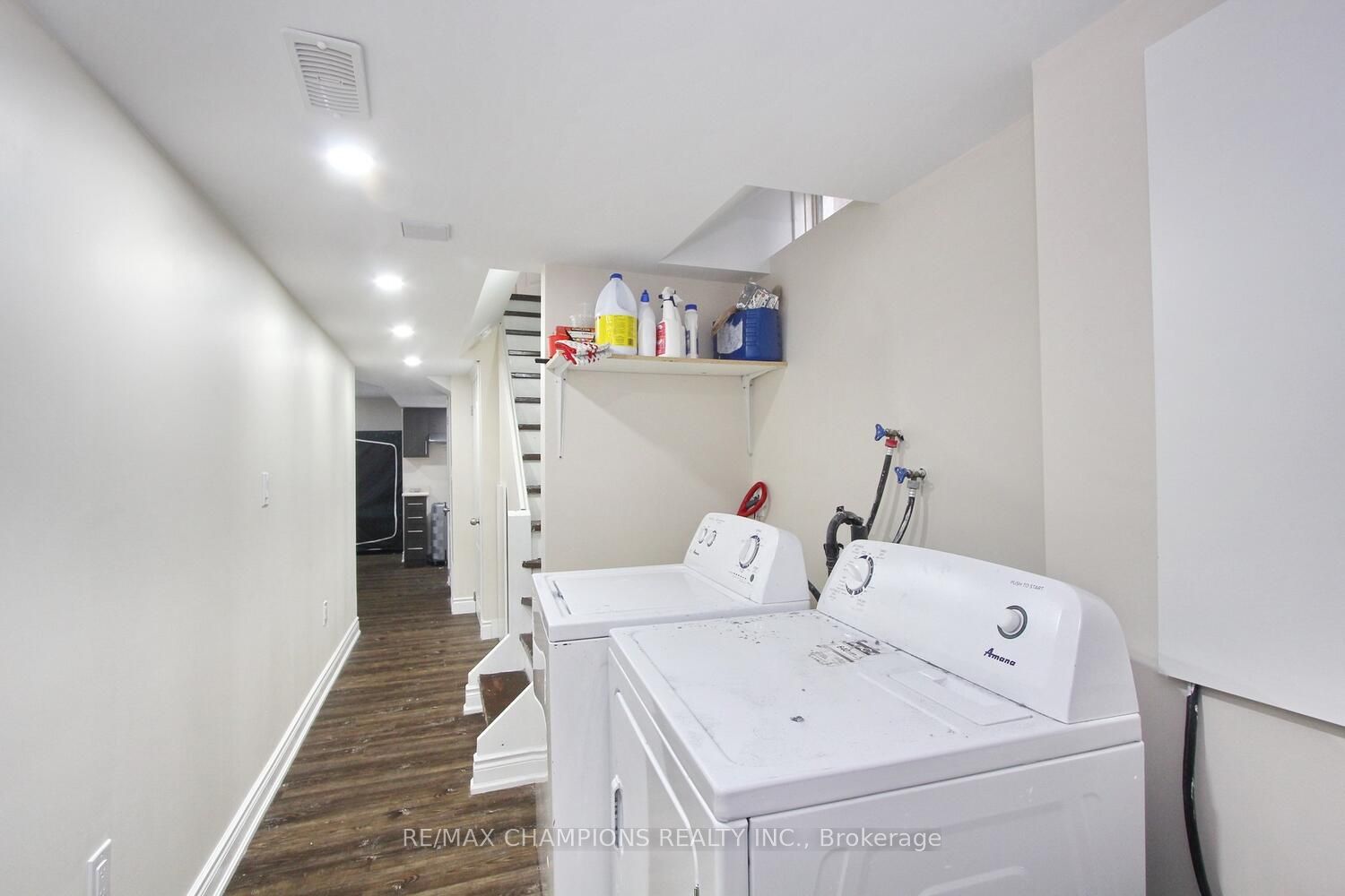 157 Morningmist Street