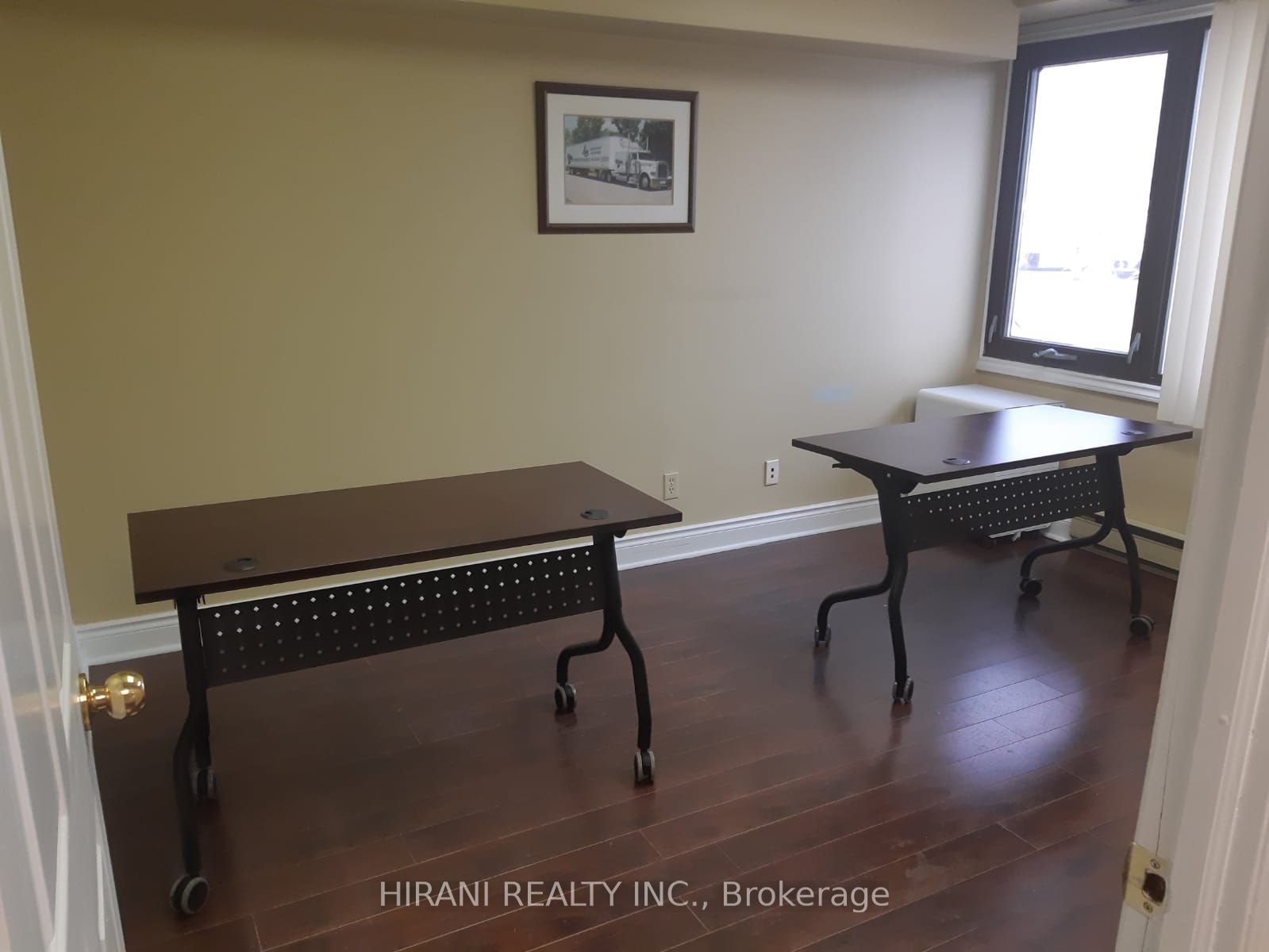 5805 Whittle Rd, #207