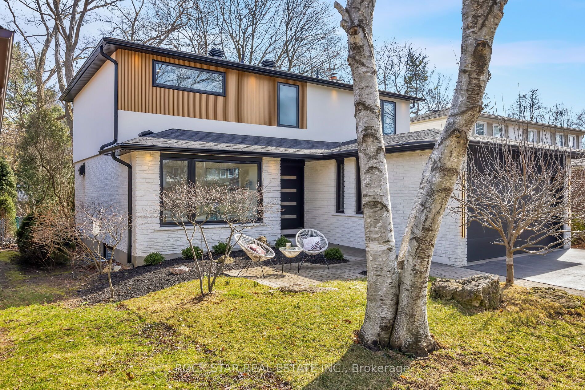 1722 Wedmore Way