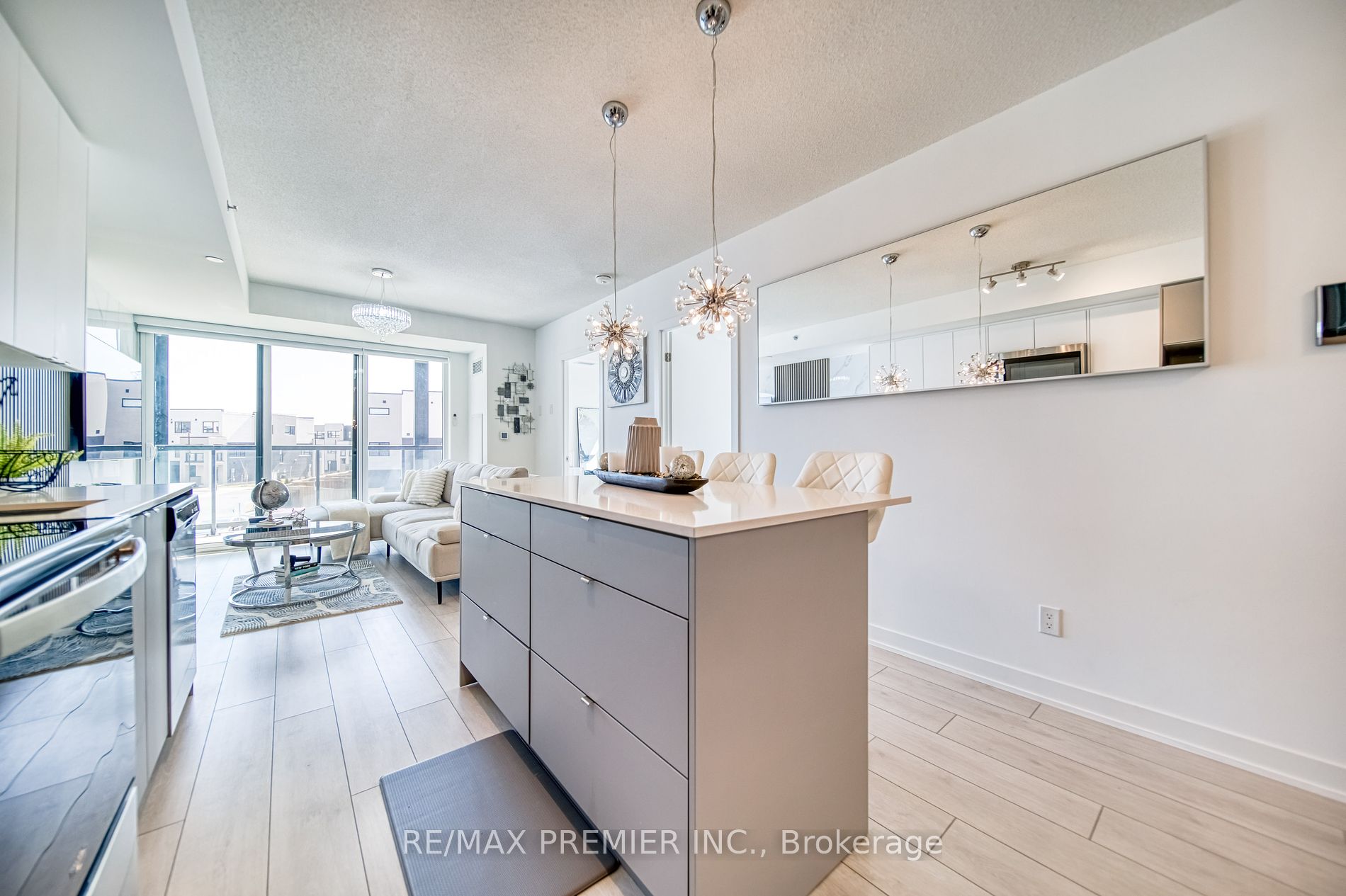 3210 Dakota Common #A208
