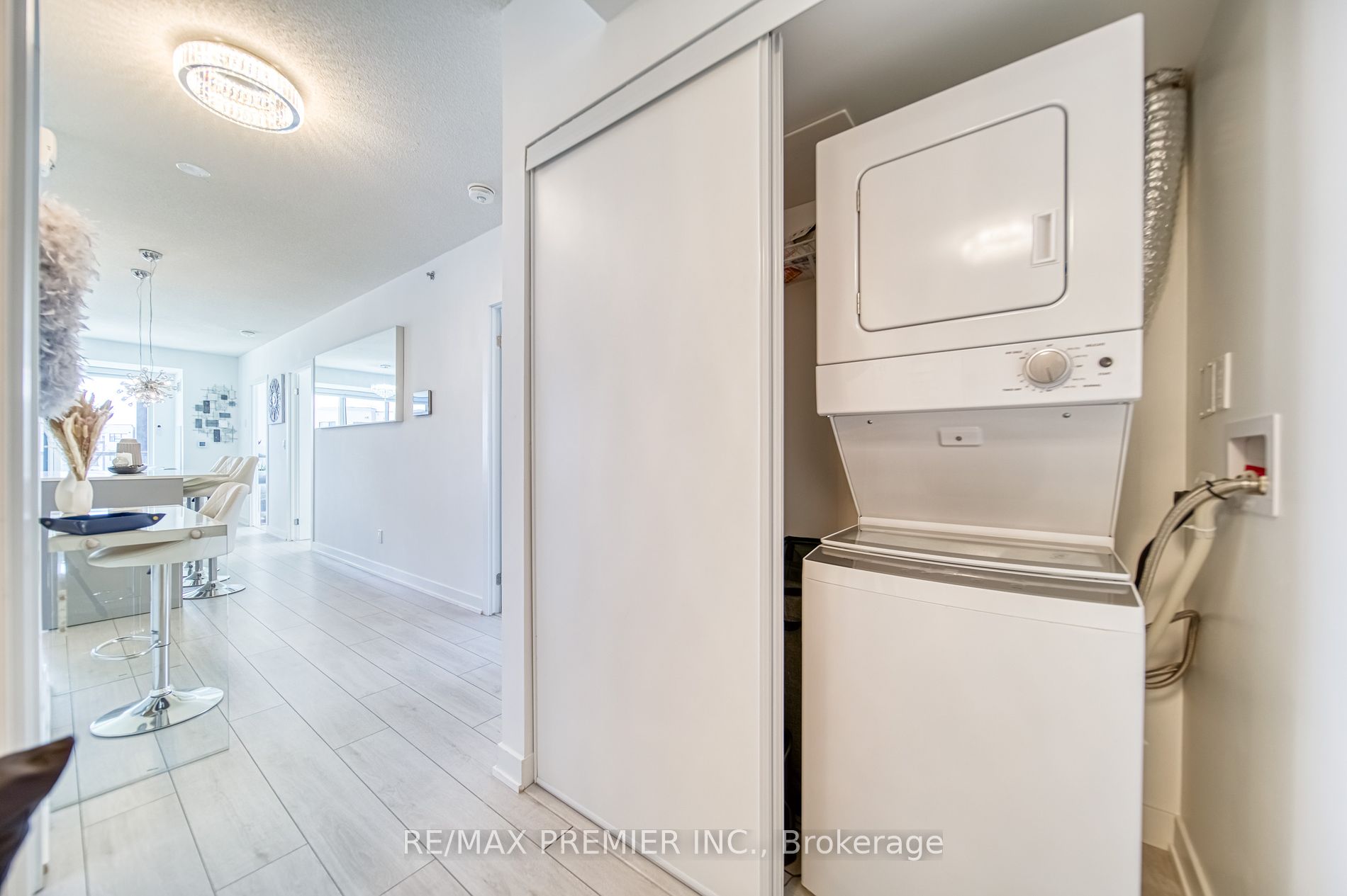 3210 Dakota Common #A208