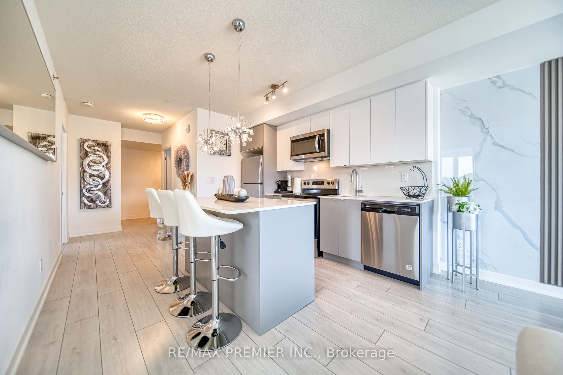 3210 Dakota Common #A208