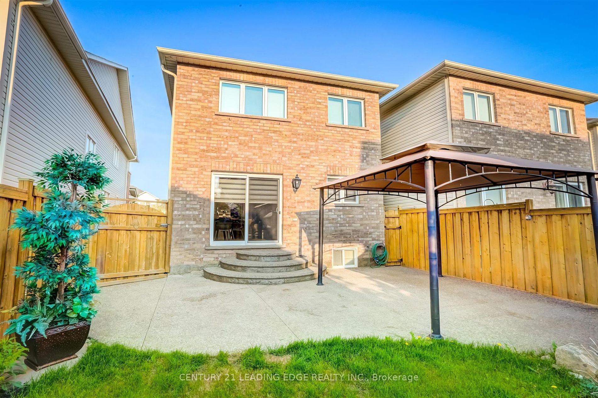 4843 Verdi St