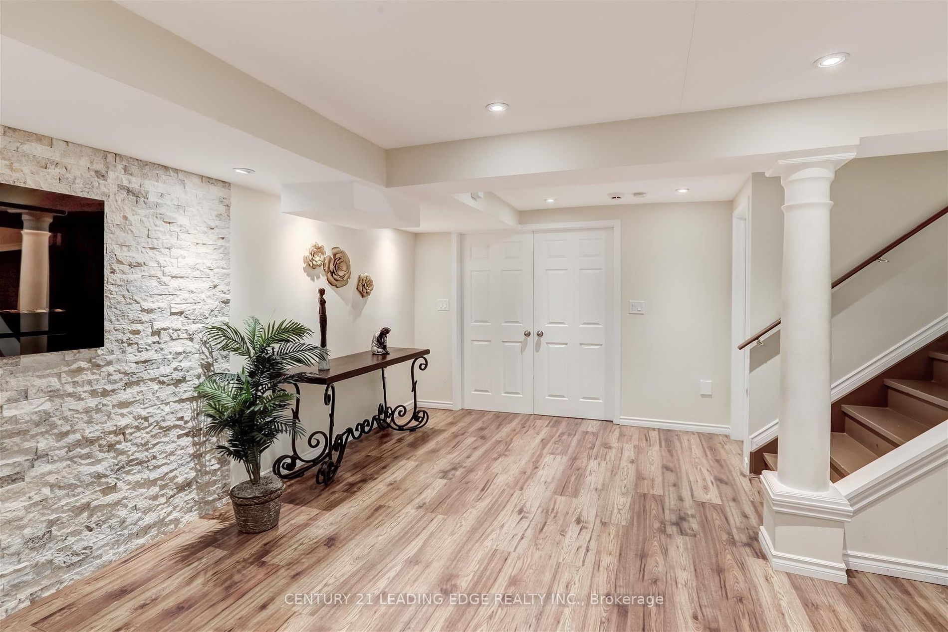 4843 Verdi St