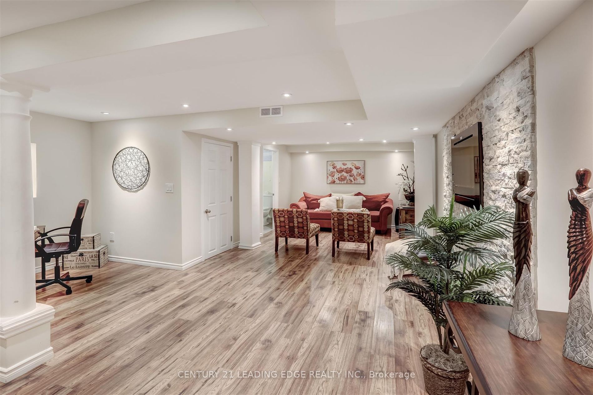 4843 Verdi St