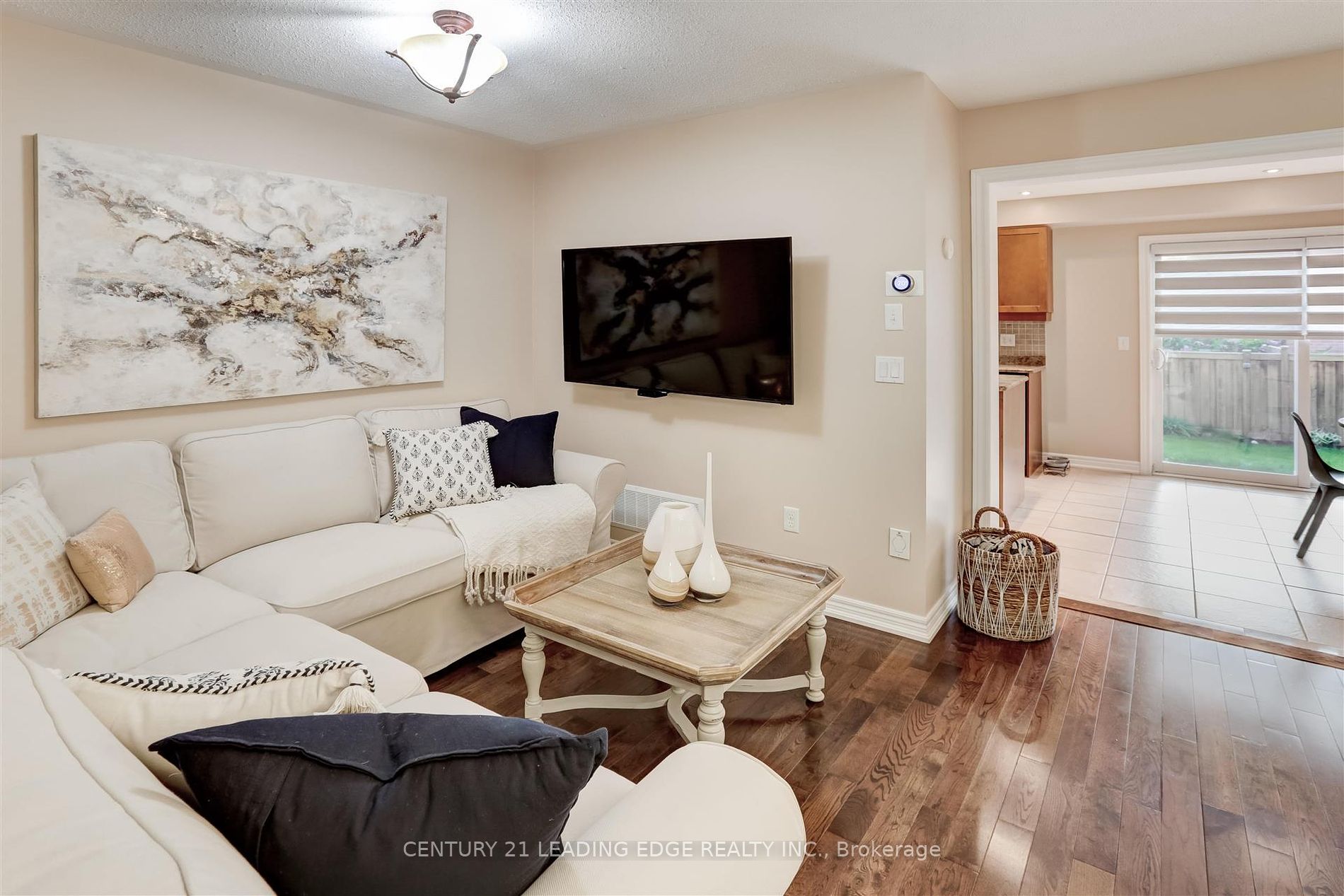 4843 Verdi St