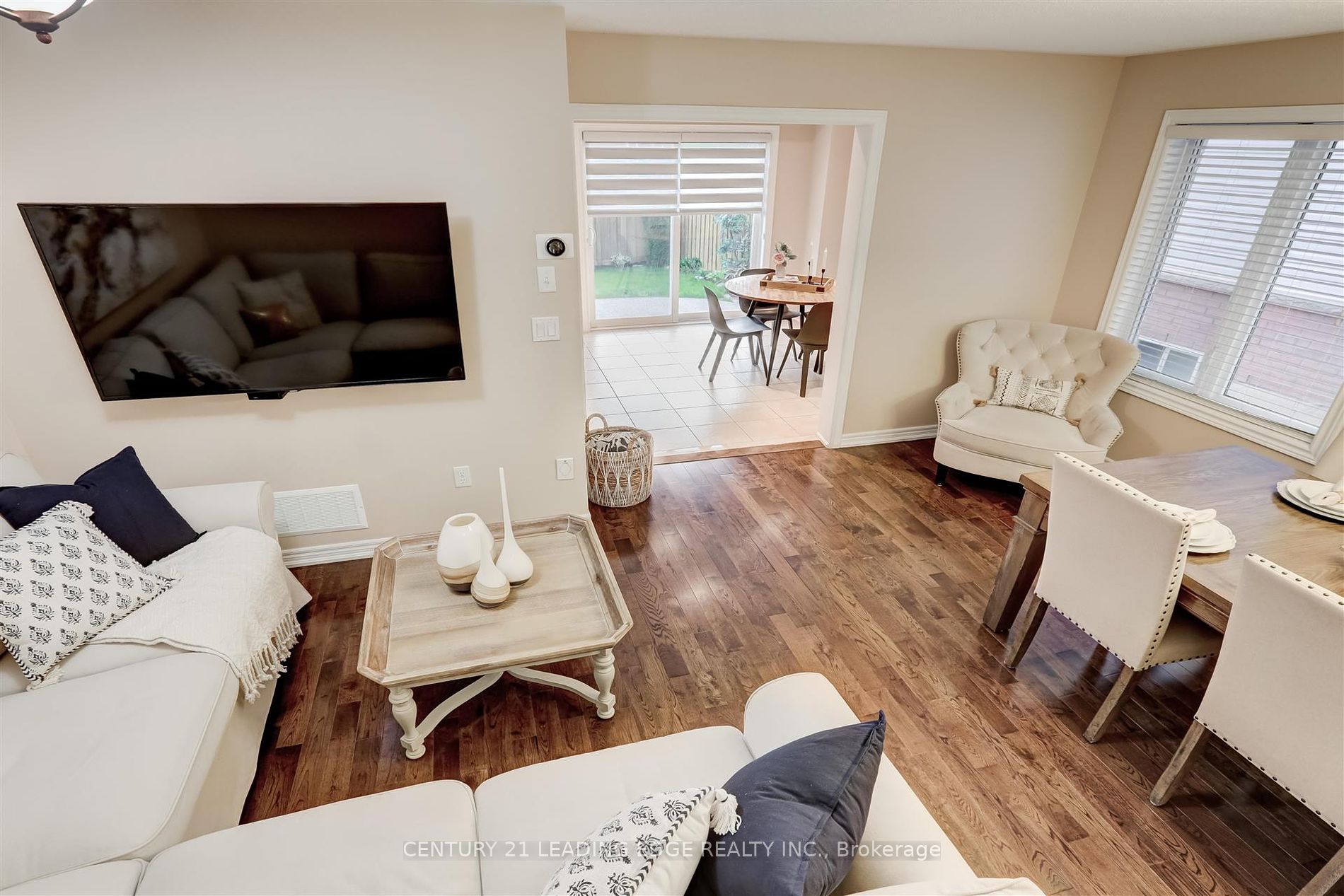 4843 Verdi St