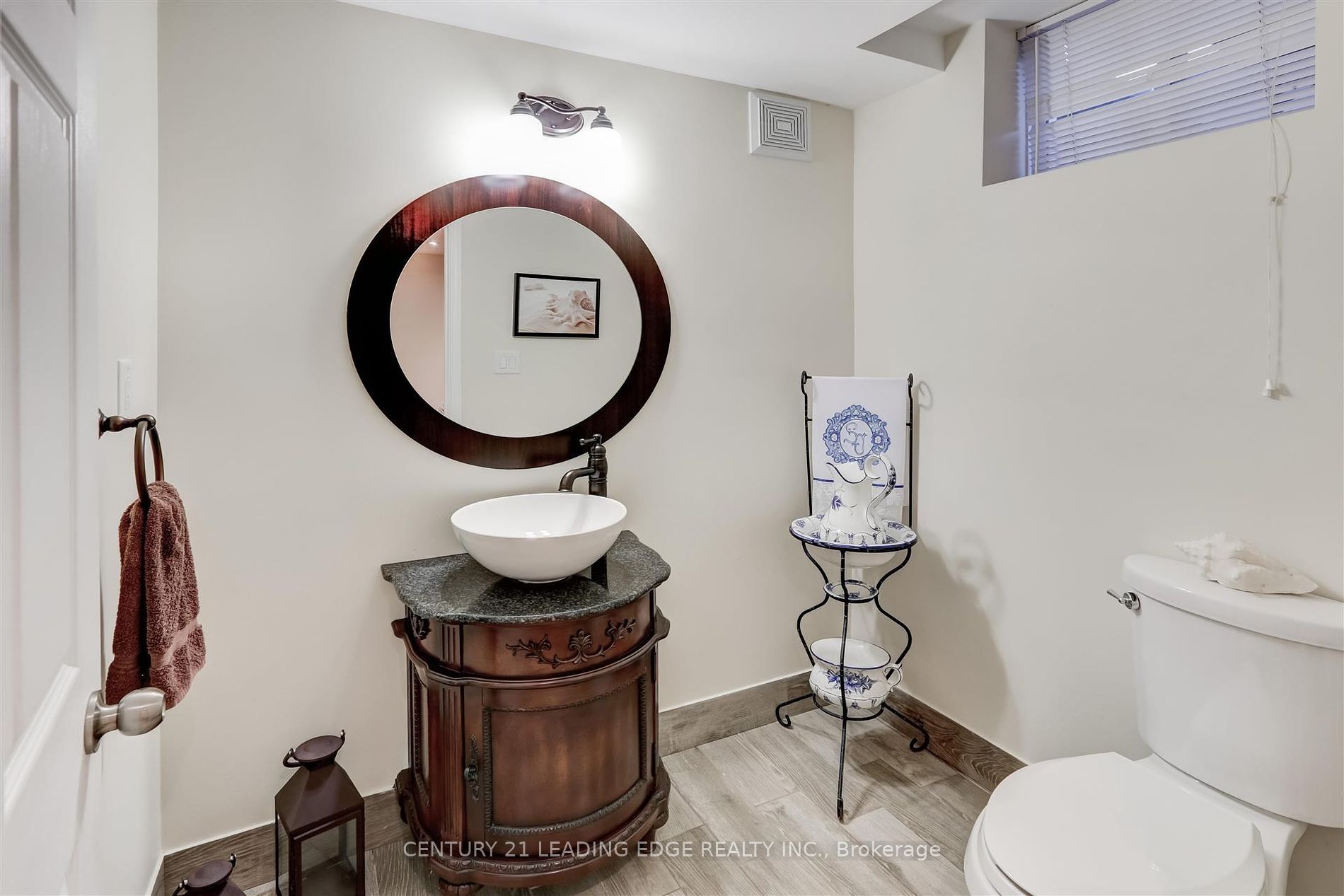 4843 Verdi St