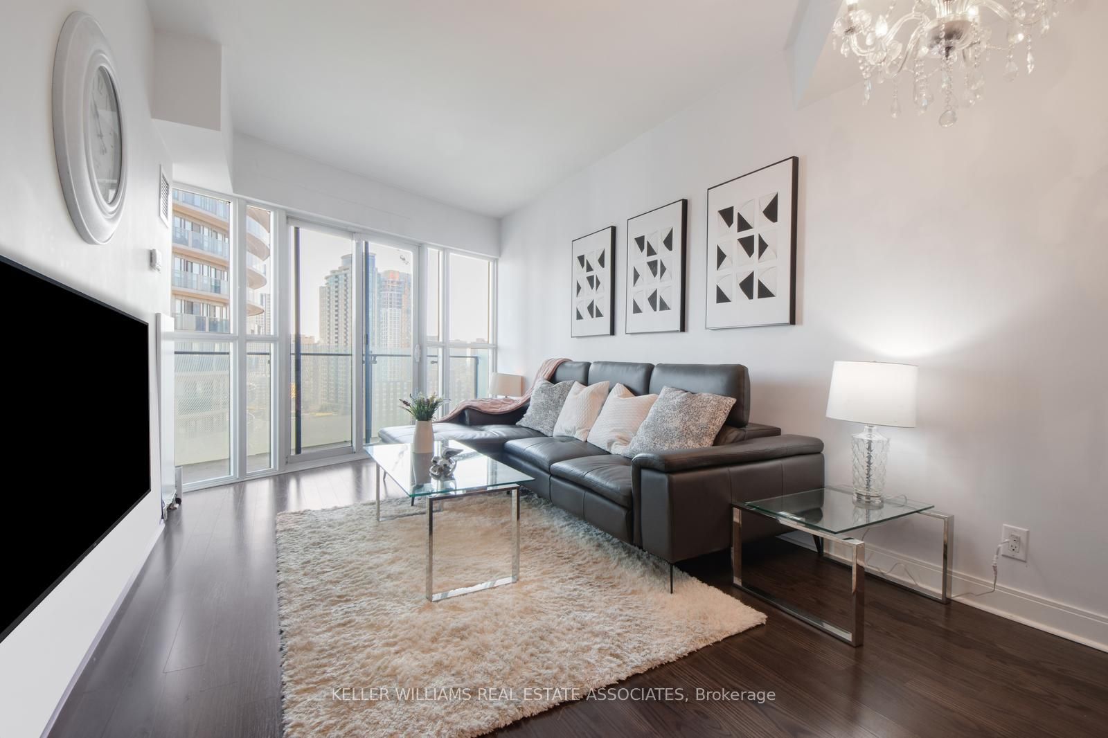 50 Absolute Ave, #1604
