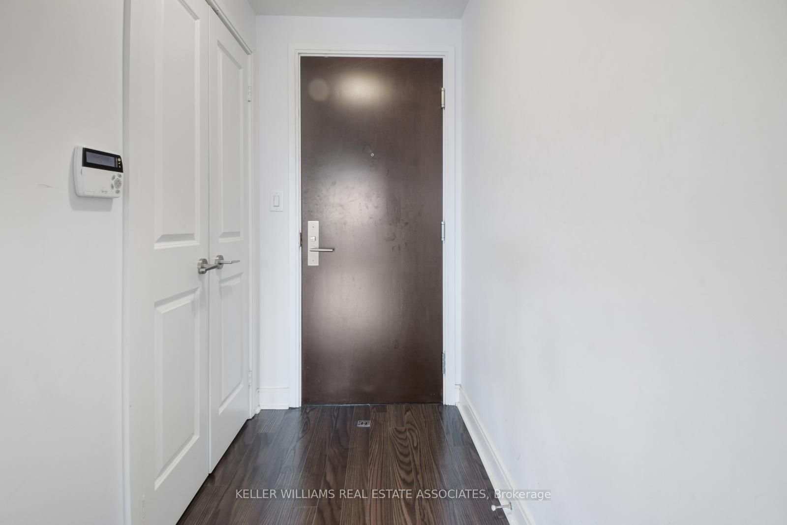 50 Absolute Ave, #1604