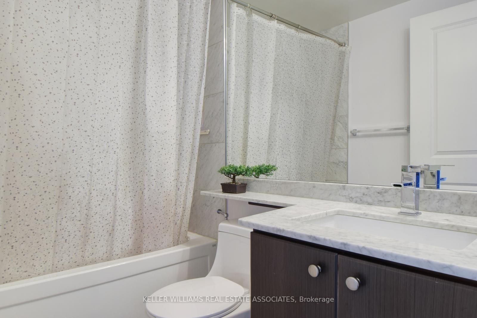 50 Absolute Ave, #1604