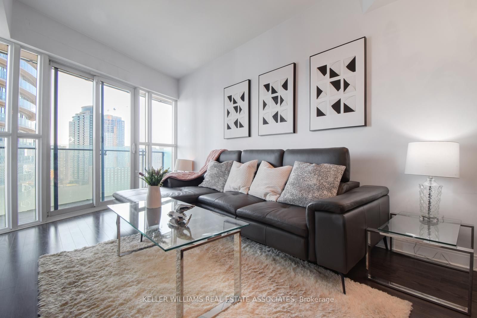 50 Absolute Ave, #1604