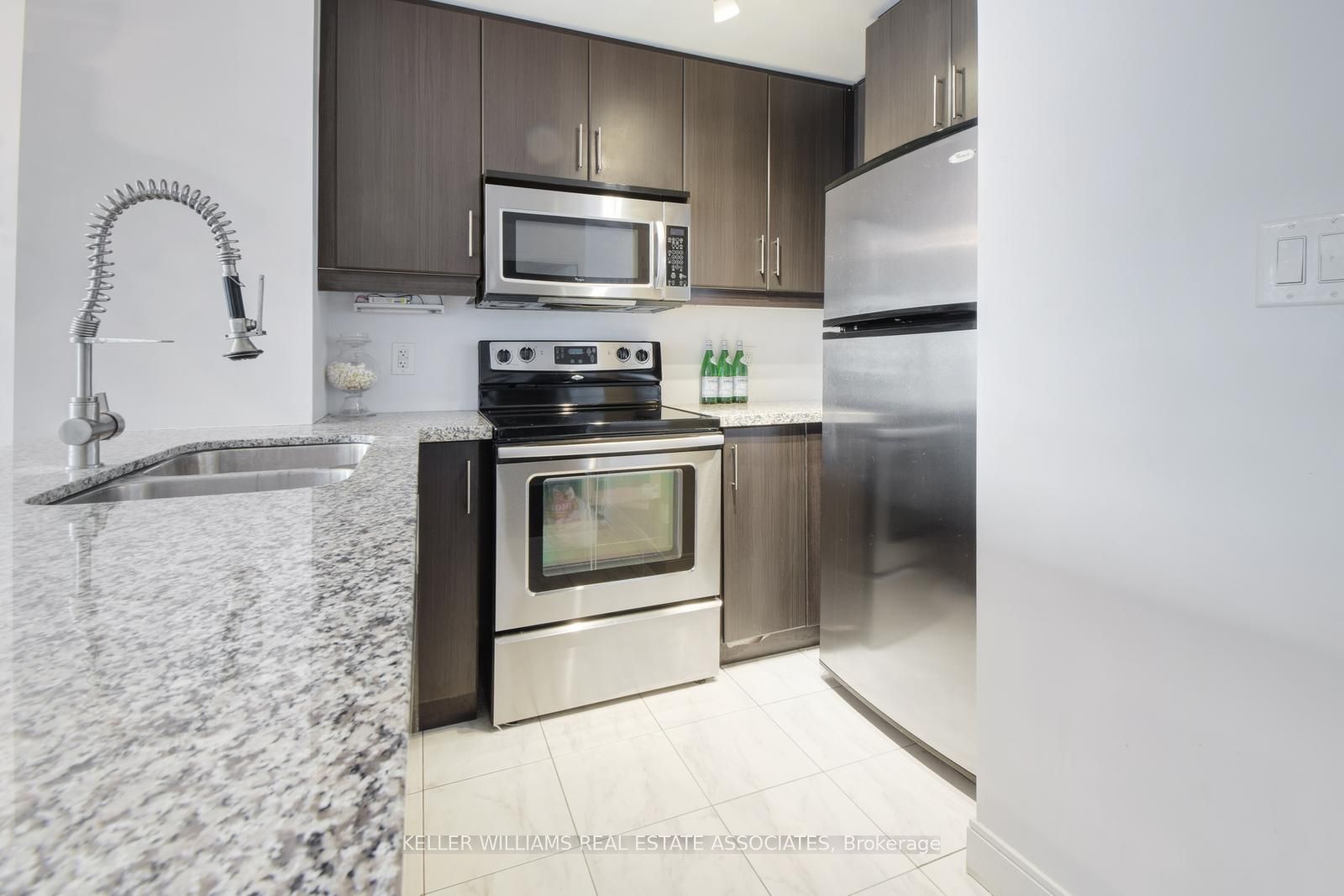 50 Absolute Ave, #1604